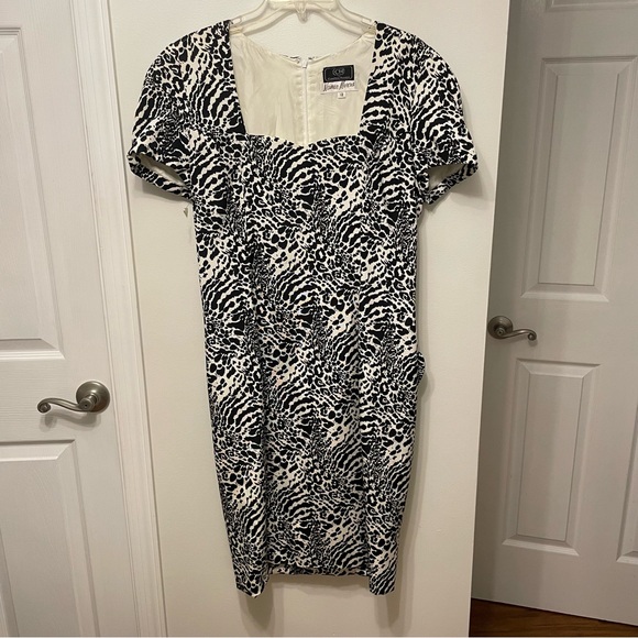 NWOT Carolina Herrera Dress - Picture 3 of 11